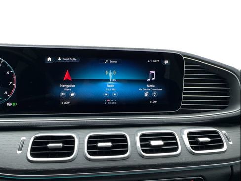 Used 2023 Mercedes-Benz GLE 450 4MATIC w/ AMG Line Exterior image 46