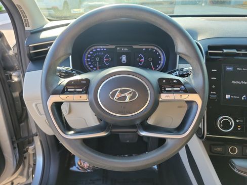 Used 2022 Hyundai Tucson SEL FWD image 17