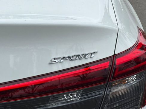 Certified 2024 Honda Civic Sport image 26