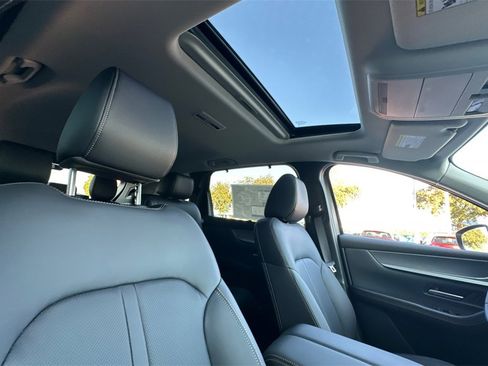 New 2025 MAZDA CX-90 Plug-In Hybrid w/ Preferred image 18