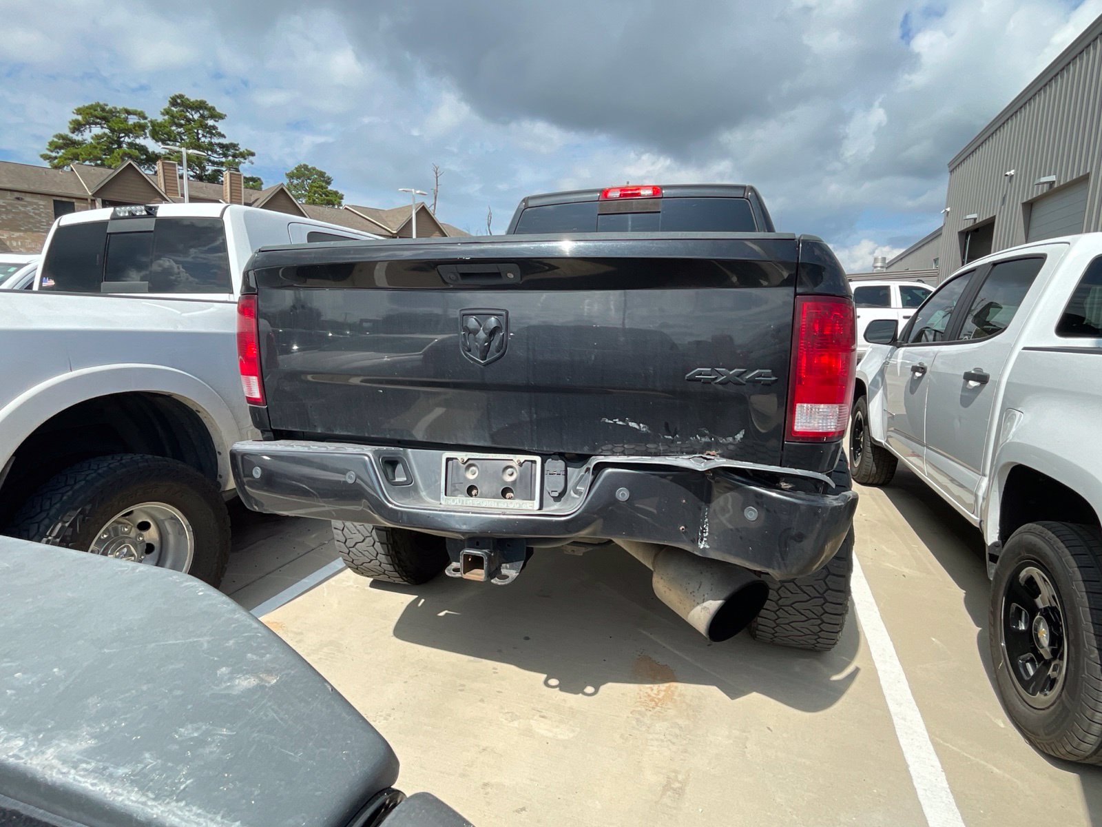 Used 2016 RAM 2500 Lone Star w/ Black Appearance Group AWD/4WD image 5