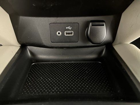 Used 2022 Nissan Rogue Sport SV FWD image 24