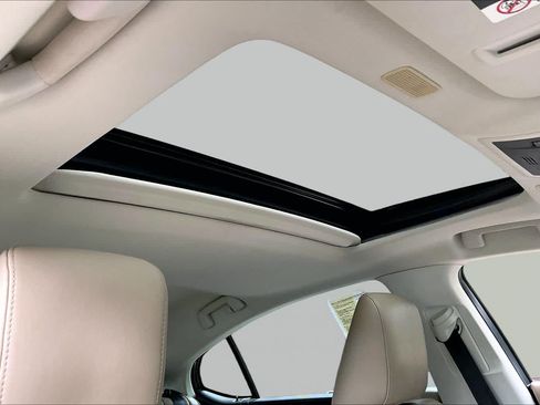 Used 2019 Lexus ES 350 w/ Premium Package FWD image 14