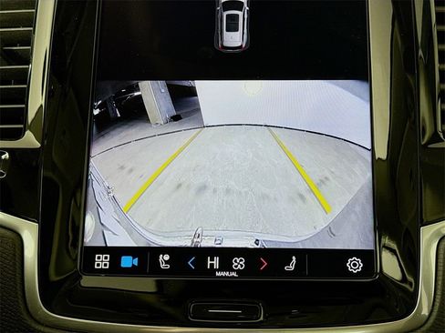 Certified 2025 Volvo XC90 B6 Plus w/ Protection Package Premier image 14
