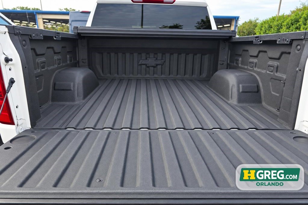 Used 2022 Chevrolet Silverado 1500 LT w/ Safety Package AWD/4WD image 17