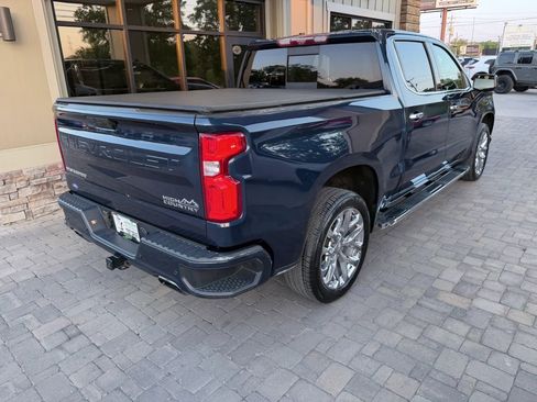 Used 2020 Chevrolet Silverado 1500 High Country w/ Technology Package AWD/4WD image 58
