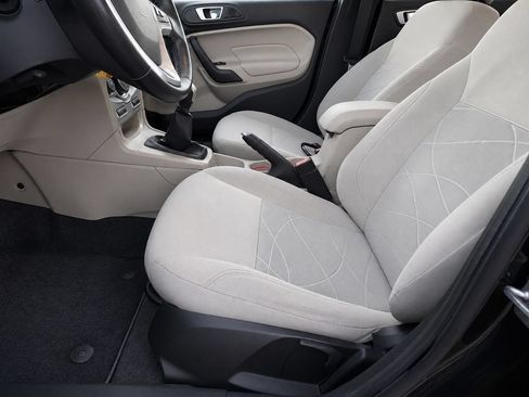 Used 2014 Ford Fiesta SE FWD image 15