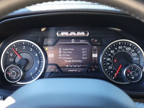 Used 2024 RAM 1500 Laramie image 28