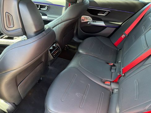Used 2025 Mercedes-Benz E 53 AMG e 4MATIC Sedan w/ AMG Dynamic Plus Package image 9