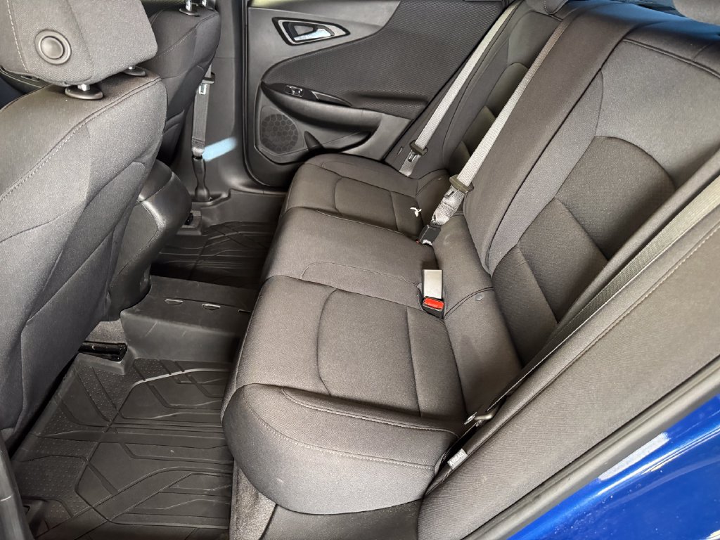 Used 2023 Chevrolet Malibu LS w/ LPO, Floor Liner Package FWD image 21