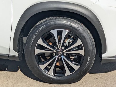 Used 2021 Lexus NX 300 F Sport image 23