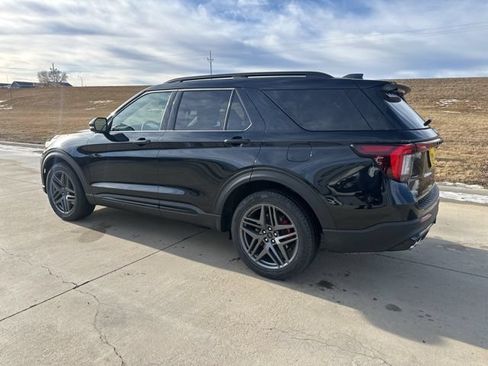 New 2026 Ford Explorer ST AWD/4WD image 5