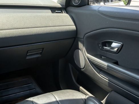 Used 2018 Land Rover Range Rover Evoque SE AWD/4WD image 14
