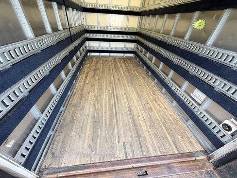 Used 2021 Chevrolet Express 3500 RWD image 9