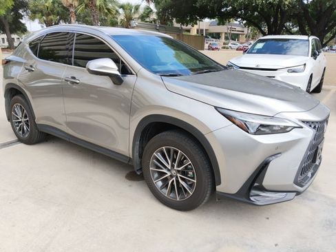 Used 2026 Lexus NX 350h FWD w/ Accessory Package (2T) image 5