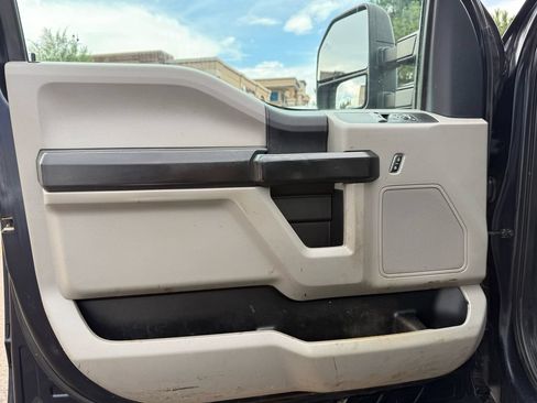 Used 2021 Ford F250 XL w/ Power Equipment Group AWD/4WD image 15