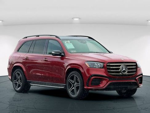 Certified 2025 Mercedes-Benz GLS 450 4MATIC image 9