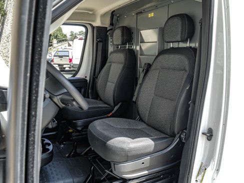 Used 2023 RAM ProMaster 2500 FWD image 40