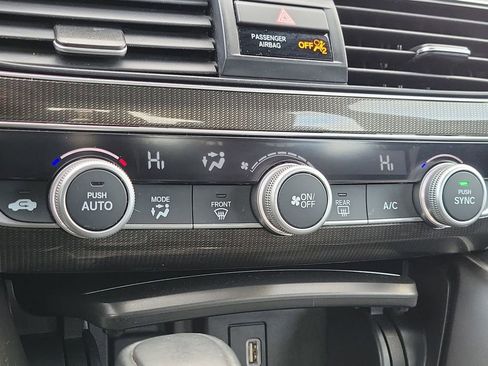 Used 2019 Honda Accord Sport image 25