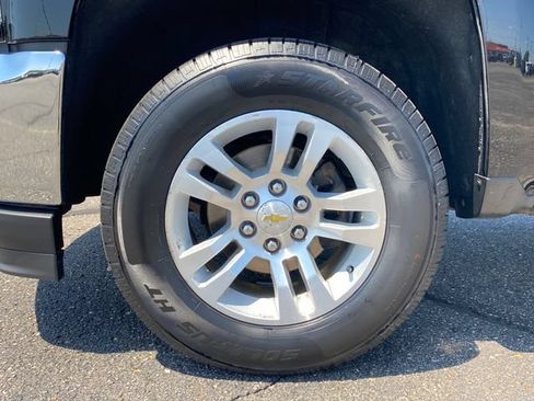 Used 2018 Chevrolet Silverado 1500 LT w/ All Star Edition AWD/4WD image 23