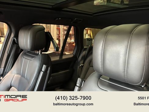 Used 2020 Land Rover Range Rover HSE image 21