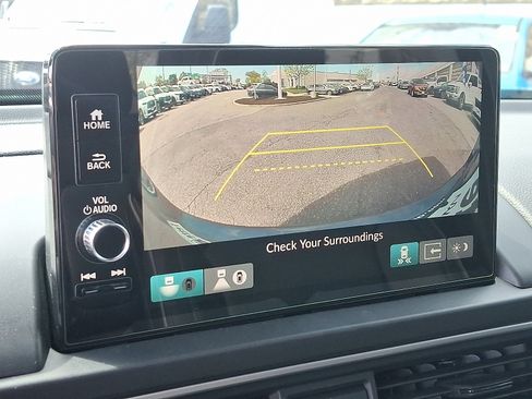 Used 2023 Honda Pilot Elite image 19