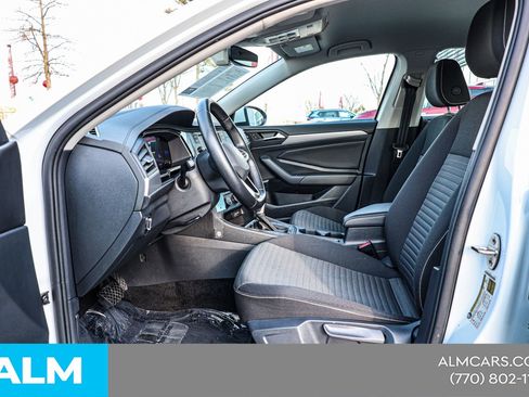 Used 2024 Volkswagen Jetta S image 18