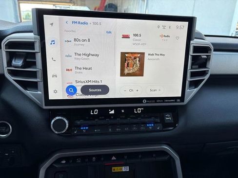 Used 2024 Toyota Tundra Limited image 12