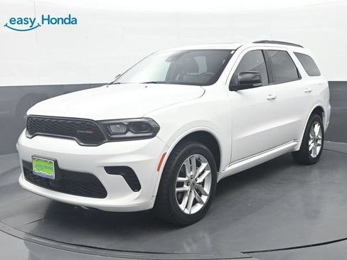 Used 2024 Dodge Durango GT AWD/4WD image 3