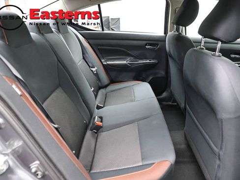 Used 2021 Nissan Versa SR FWD image 22