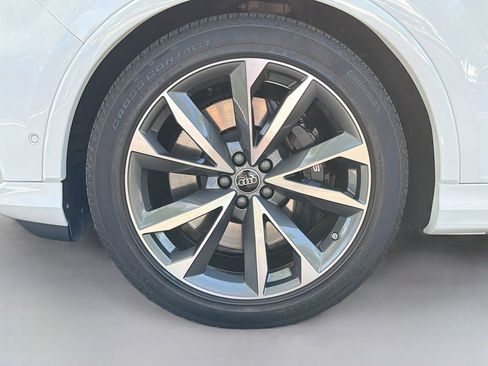 Used 2023 Audi SQ7 Premium Plus image 45