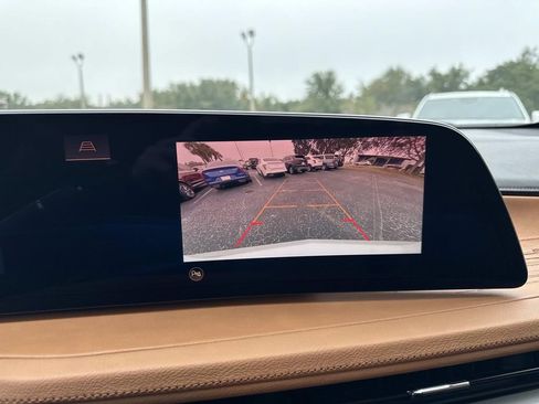 Certified 2024 Cadillac XT4 Sport image 24