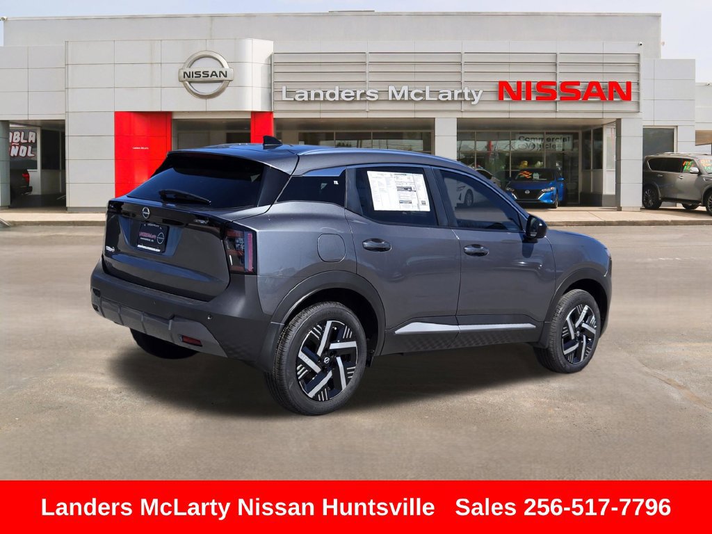 Used 2026 Nissan Kicks SV w/ Cold Weather Package FWD image 3