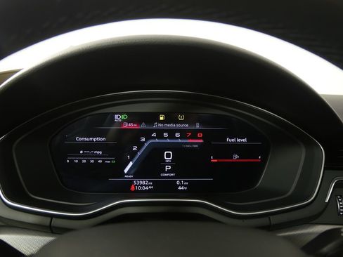 Used 2022 Audi A4 2.0T Premium Plus w/ Premium Plus Package image 21