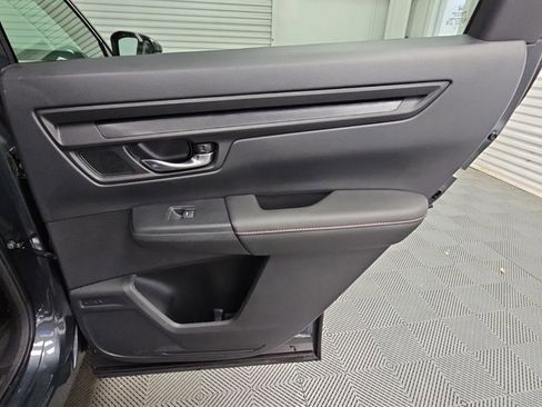 Used 2025 Honda CR-V Sport-L image 37