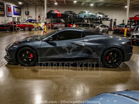 Used 2021 Chevrolet Corvette Stingray Premium Conv w/ Z51 Performance Package RWD image 25