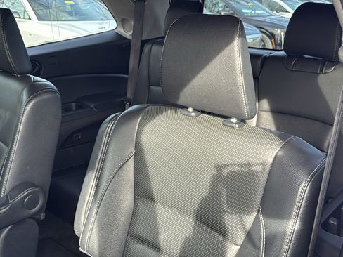 Used 2017 Honda Pilot Elite image 29