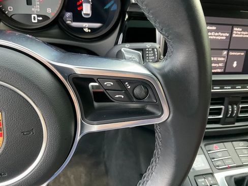 Used 2020 Porsche Macan S image 13