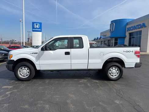 Used 2014 Ford F150 XL w/ Power Equipment Group AWD/4WD image 1