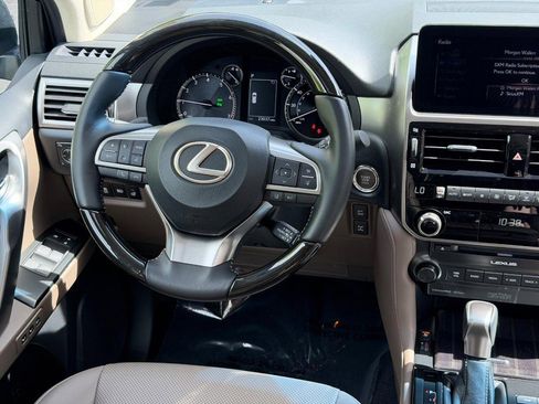 Used 2023 Lexus GX 460 Premium AWD/4WD image 12