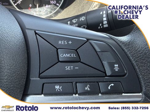 Used 2024 Nissan Sentra SV FWD image 23