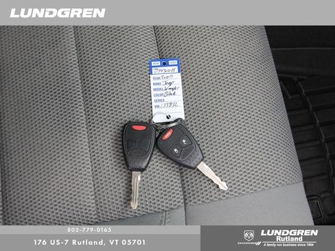 Used 2007 Jeep Wrangler Unlimited Sahara w/ Dual Top Group image 26