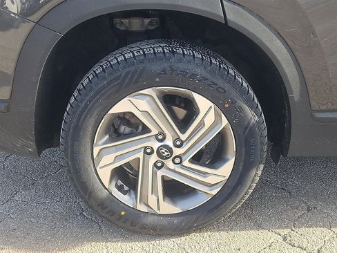 Used 2022 Hyundai Santa Fe SE image 8