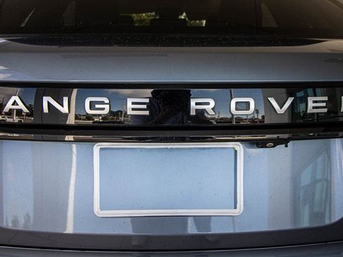 Used 2020 Land Rover Range Rover Velar S image 16