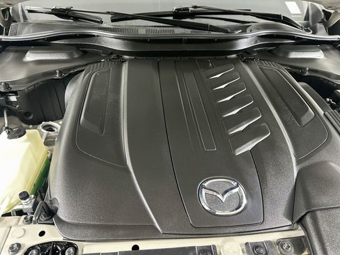 Used 2025 MAZDA CX-90 3.3 Turbo w/ Preferred Package AWD/4WD image 36