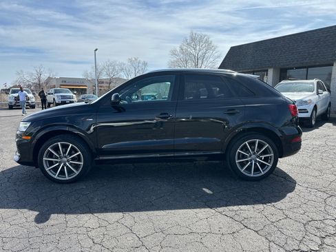 Used 2018 Audi Q3 2.0T Premium image 2