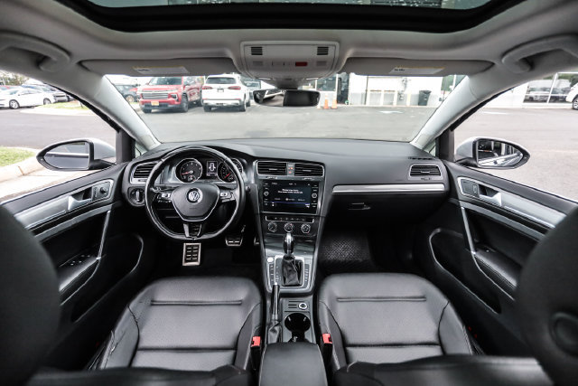 Used 2019 Volkswagen Golf Alltrack SE AWD/4WD image 40