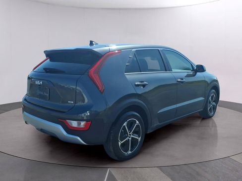 Used 2026 Kia Niro LX FWD image 5