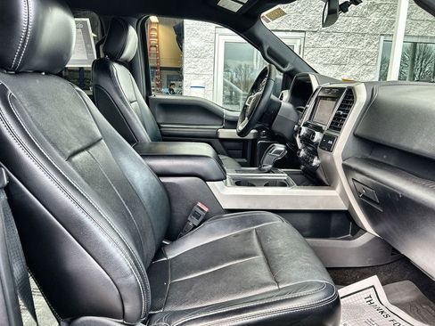 Used 2018 Ford F150 Lariat w/ Equipment Group 502A Luxury image 25