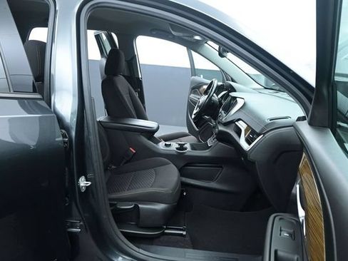 Used 2020 GMC Terrain SLE w/ Elevation Edition FWD image 18
